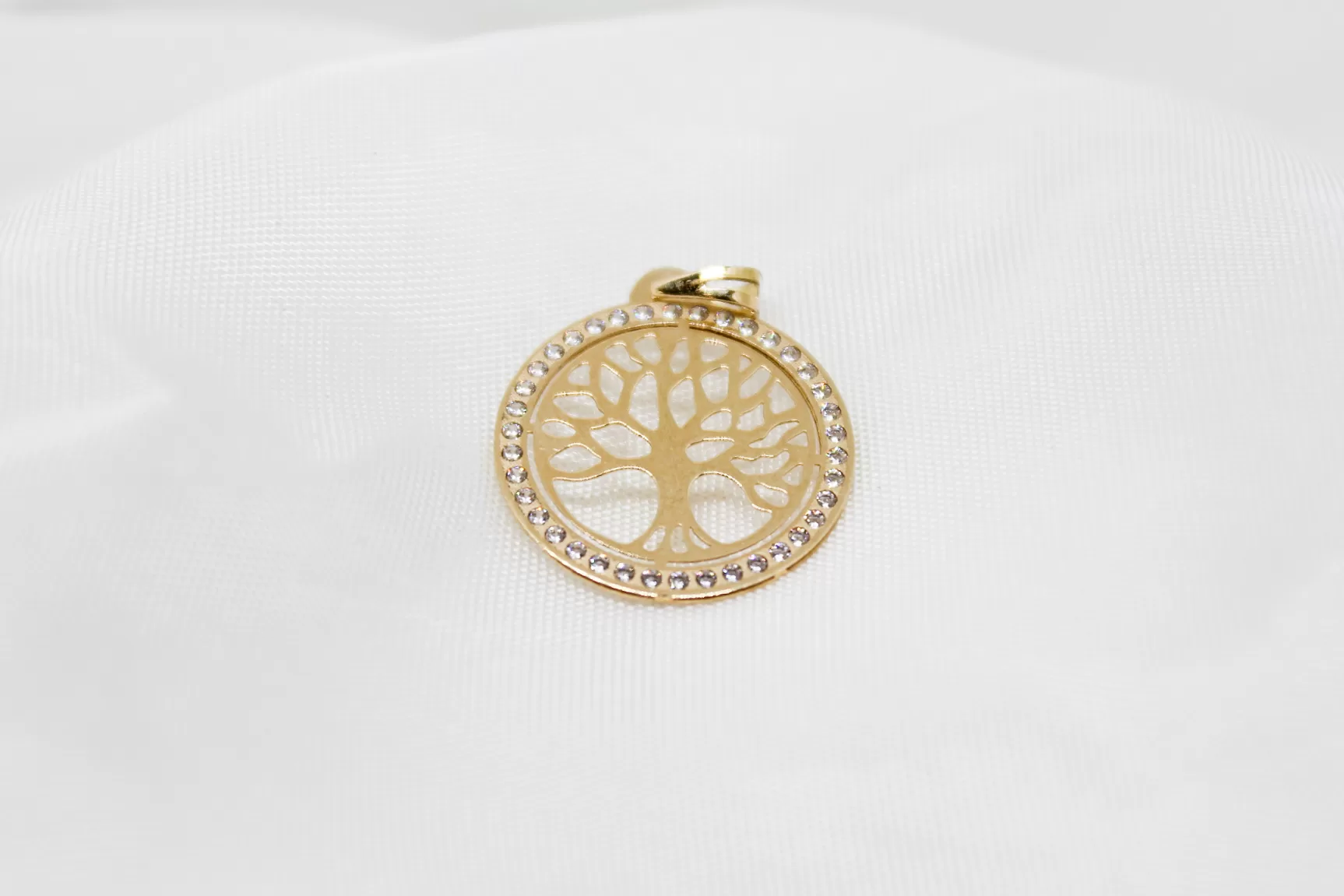 Medalha em ouro árvore da vida com zircónias